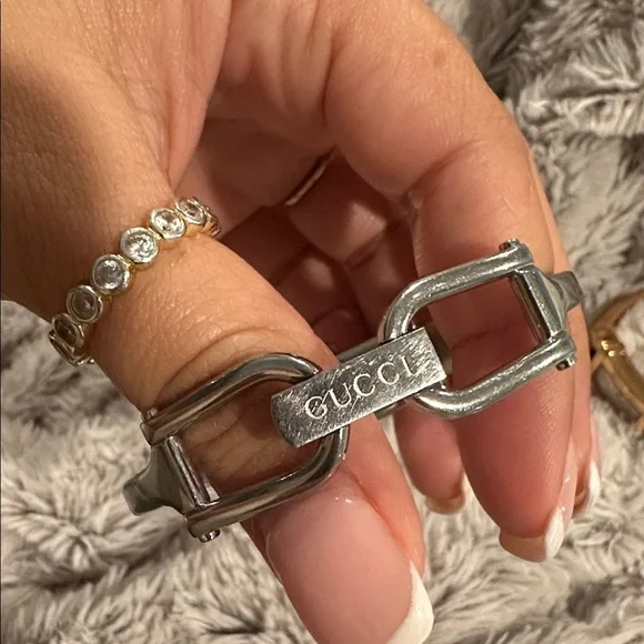 🎀Gucci watch pink🩷gucci watch silver gucci watch slim vintage bracelet watch - Picture 7 of 16